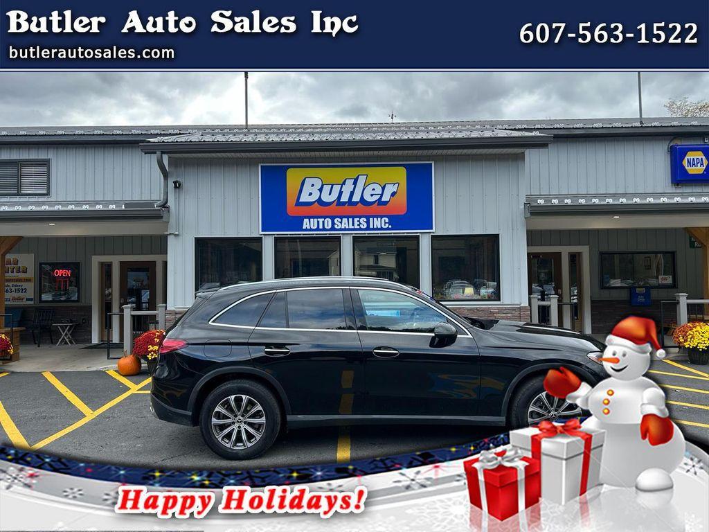 used 2024 Mercedes-Benz GLC 300 car, priced at $35,975