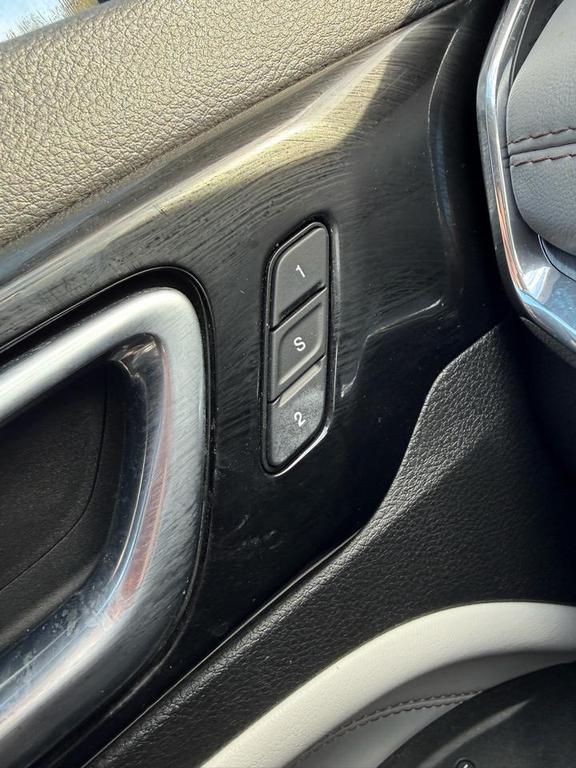 used 2022 Jeep Compass car, priced at $25,975