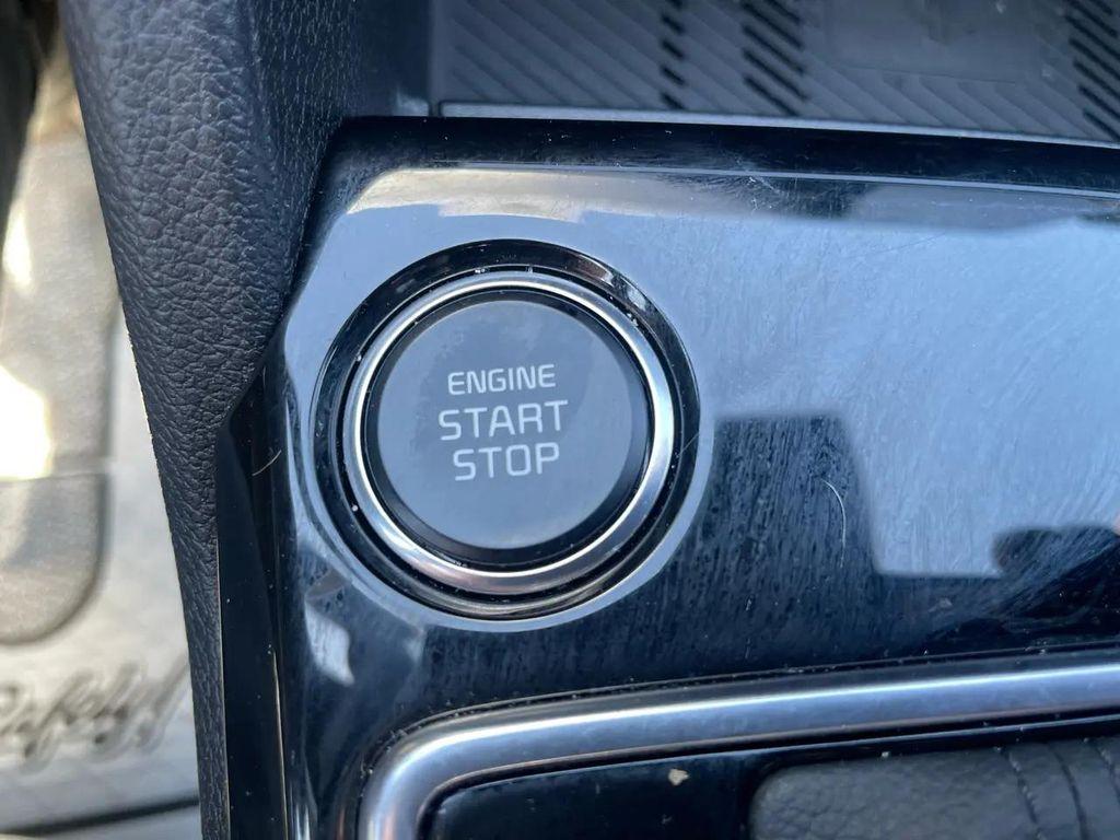 used 2025 Kia Sportage car, priced at $28,975