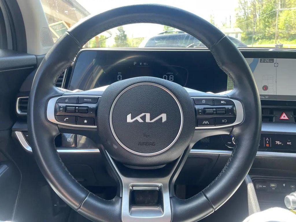 used 2025 Kia Sportage car, priced at $28,975