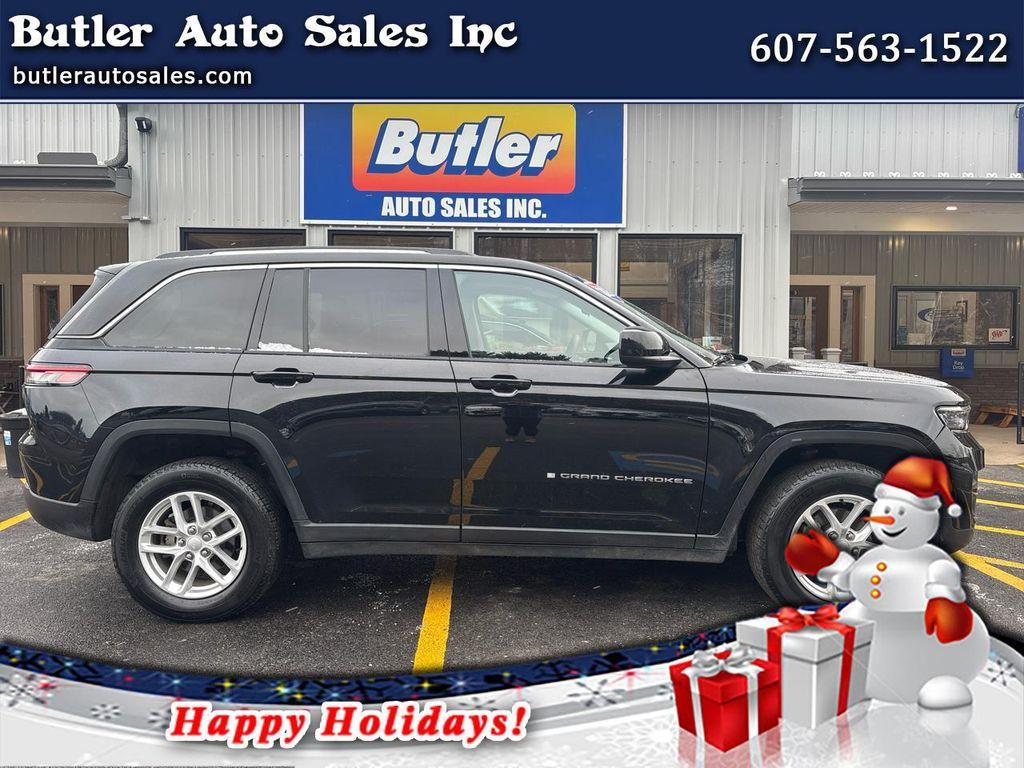 used 2023 Jeep Grand Cherokee car, priced at $32,975