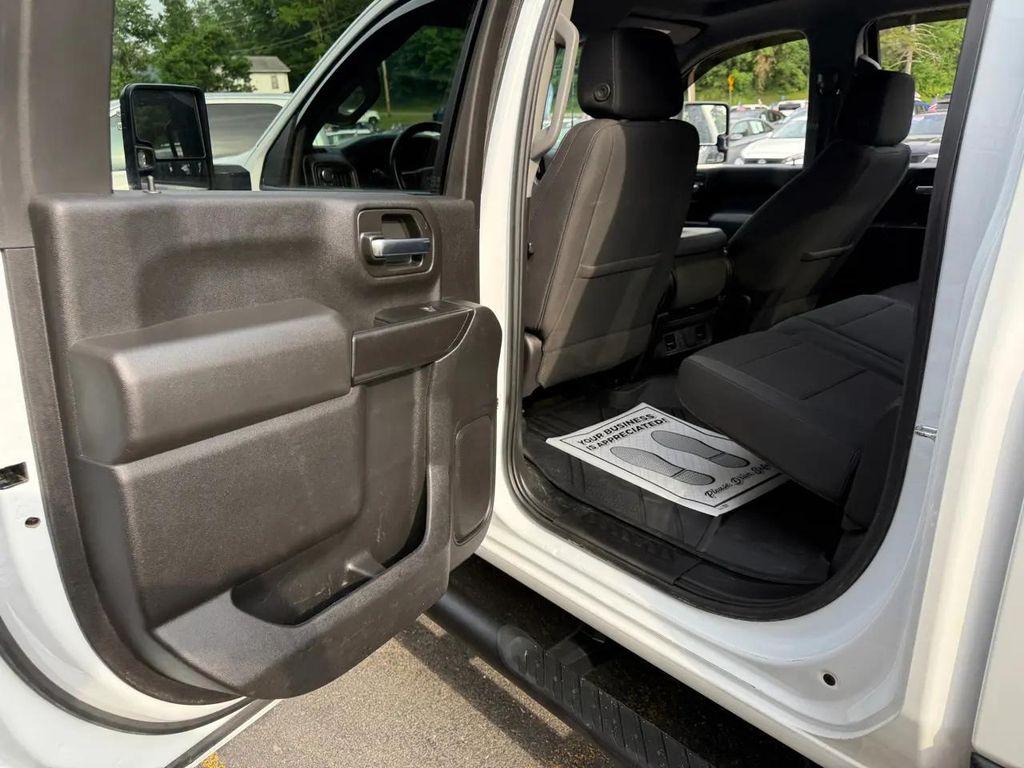 used 2024 Chevrolet Silverado 2500 car, priced at $50,975