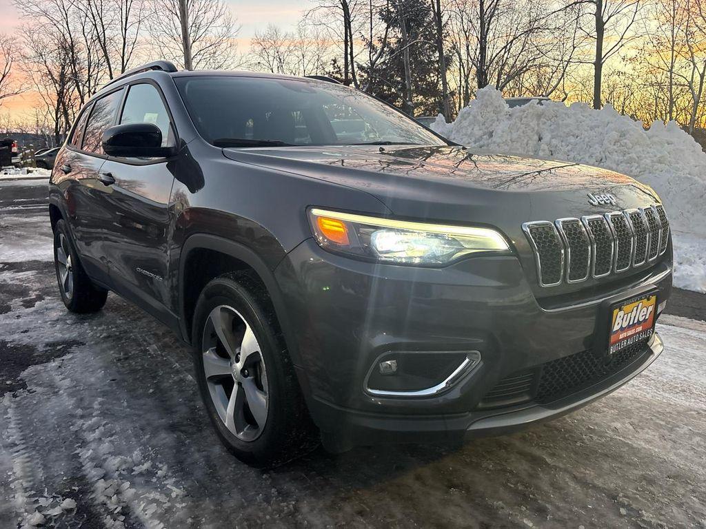 used 2022 Jeep Cherokee car, priced at $27,975