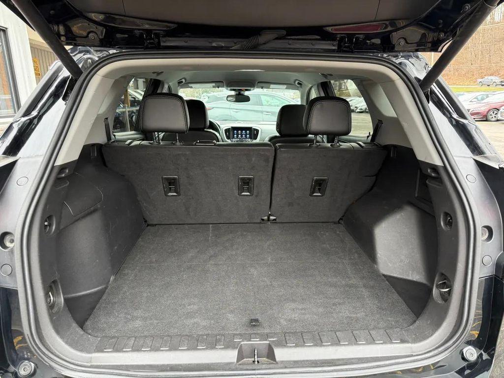 used 2024 GMC Terrain car, priced at $25,975