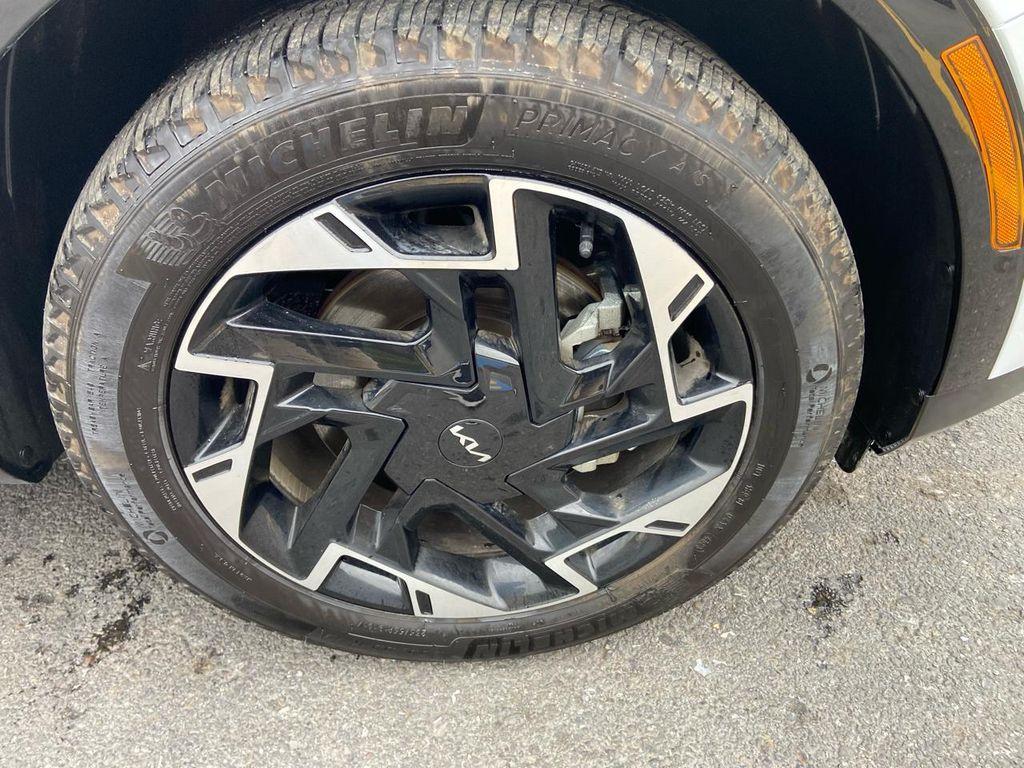 used 2024 Kia Sportage car, priced at $33,975