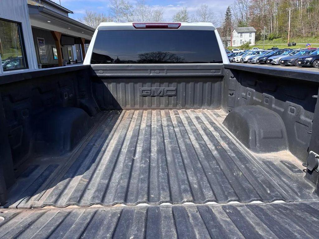 used 2023 GMC Sierra 1500 car, priced at $44,975
