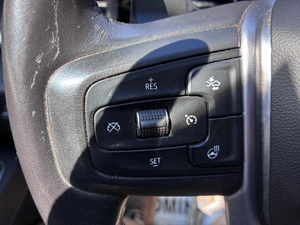 used 2023 GMC Sierra 1500 car, priced at $44,975