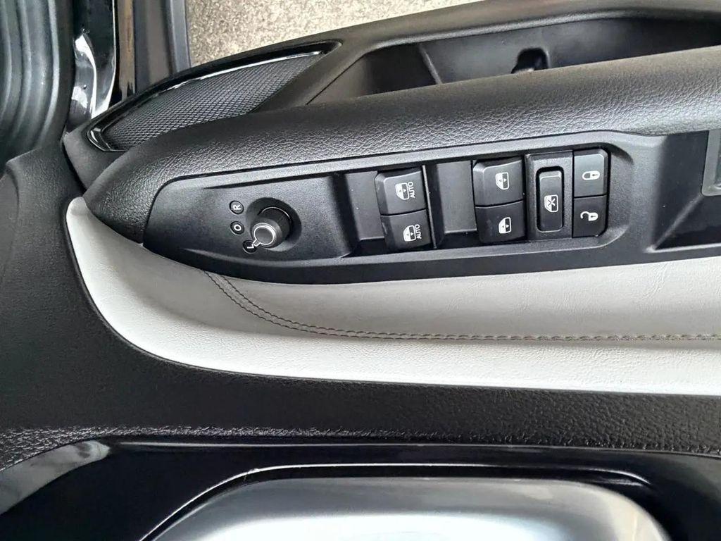 used 2025 Jeep Compass car, priced at $28,975