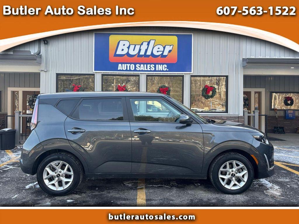 used 2023 Kia Soul car, priced at $16,475