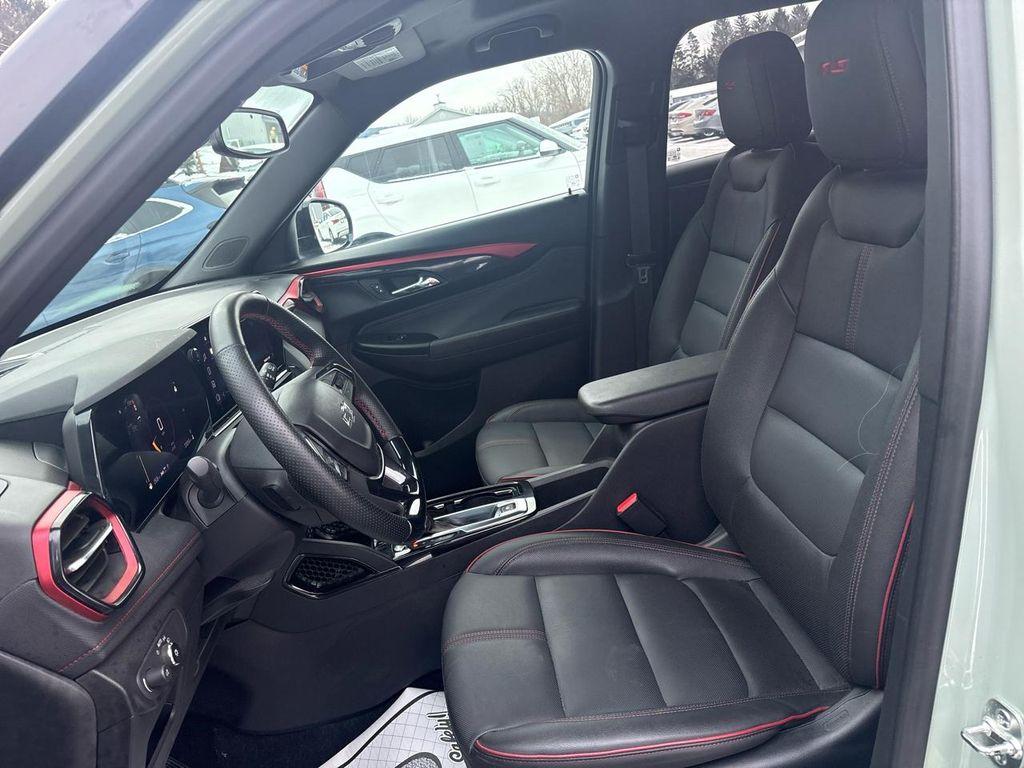 used 2024 Chevrolet TrailBlazer car, priced at $28,975