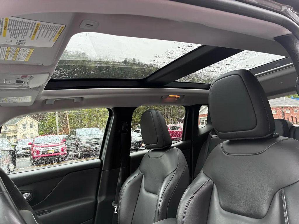 used 2020 Jeep Renegade car, priced at $20,975