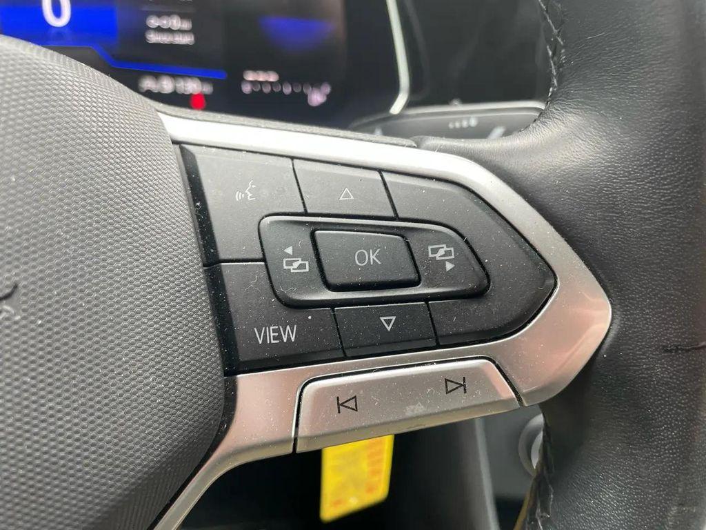 used 2024 Volkswagen Jetta car, priced at $18,275