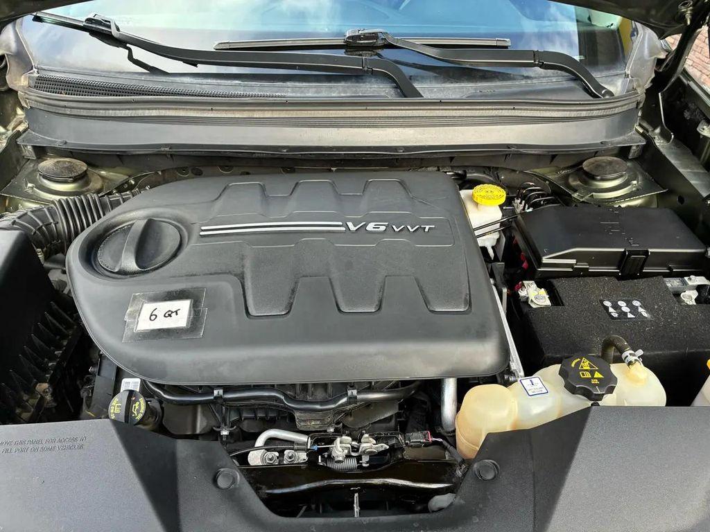 used 2021 Jeep Cherokee car, priced at $22,975