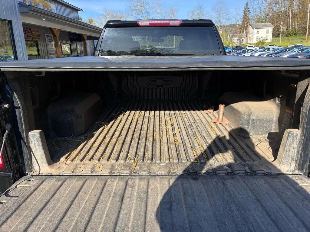 used 2021 GMC Sierra 1500 car, priced at $30,975