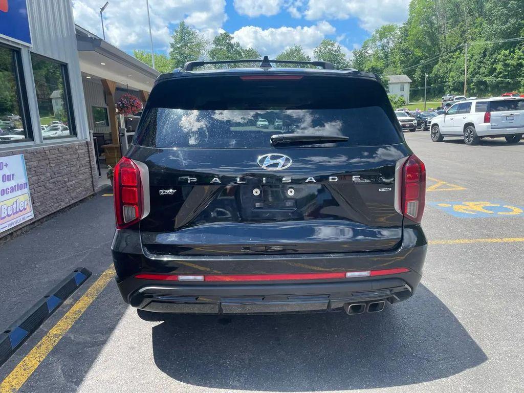 used 2024 Hyundai Palisade car, priced at $33,975
