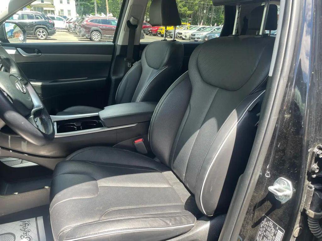 used 2024 Hyundai Palisade car, priced at $33,975