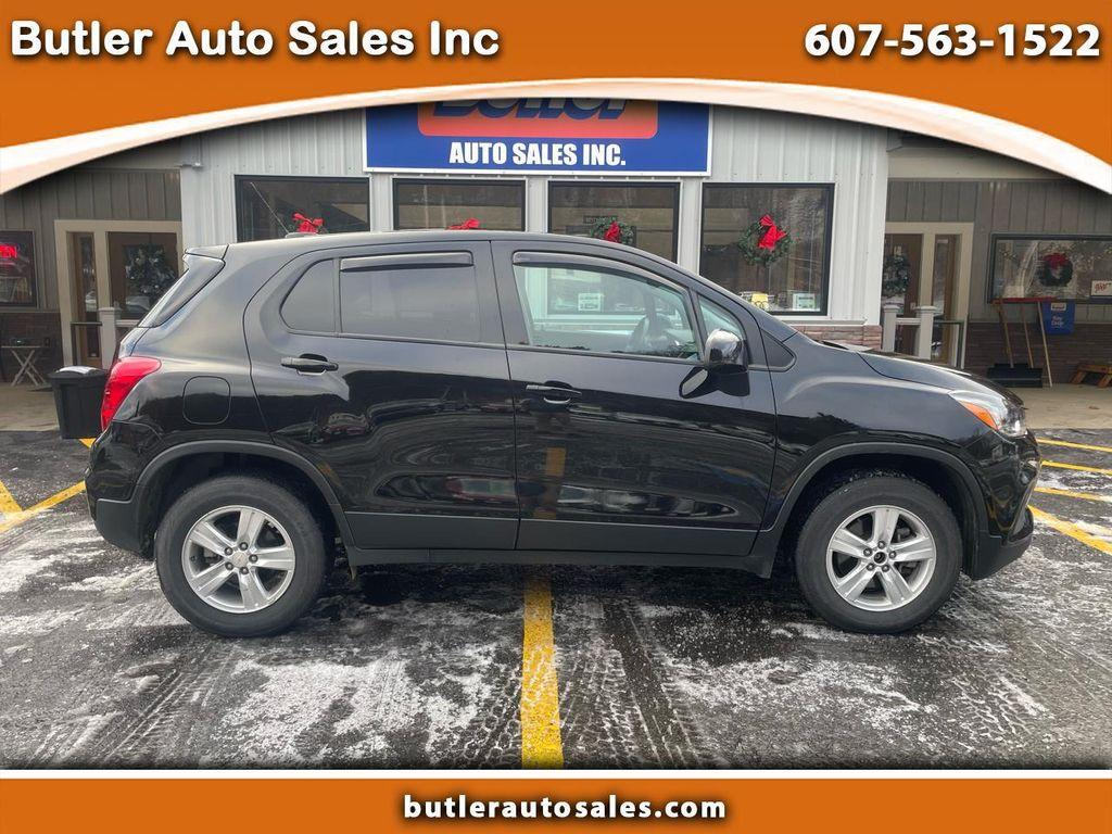 used 2022 Chevrolet Trax car, priced at $17,975