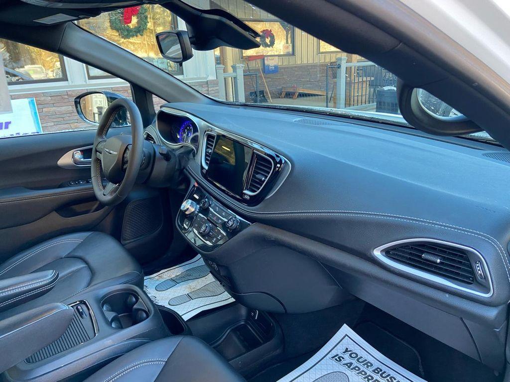 used 2024 Chrysler Pacifica car, priced at $38,975