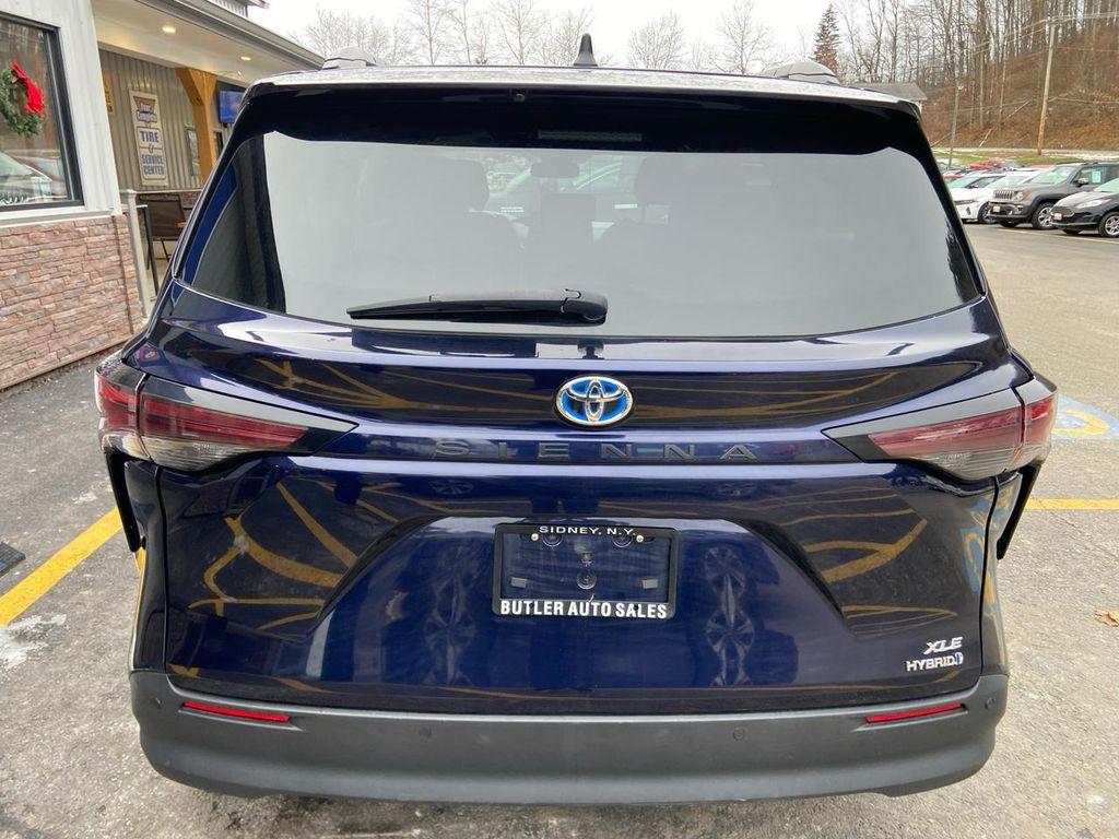 used 2024 Toyota Sienna car, priced at $38,975