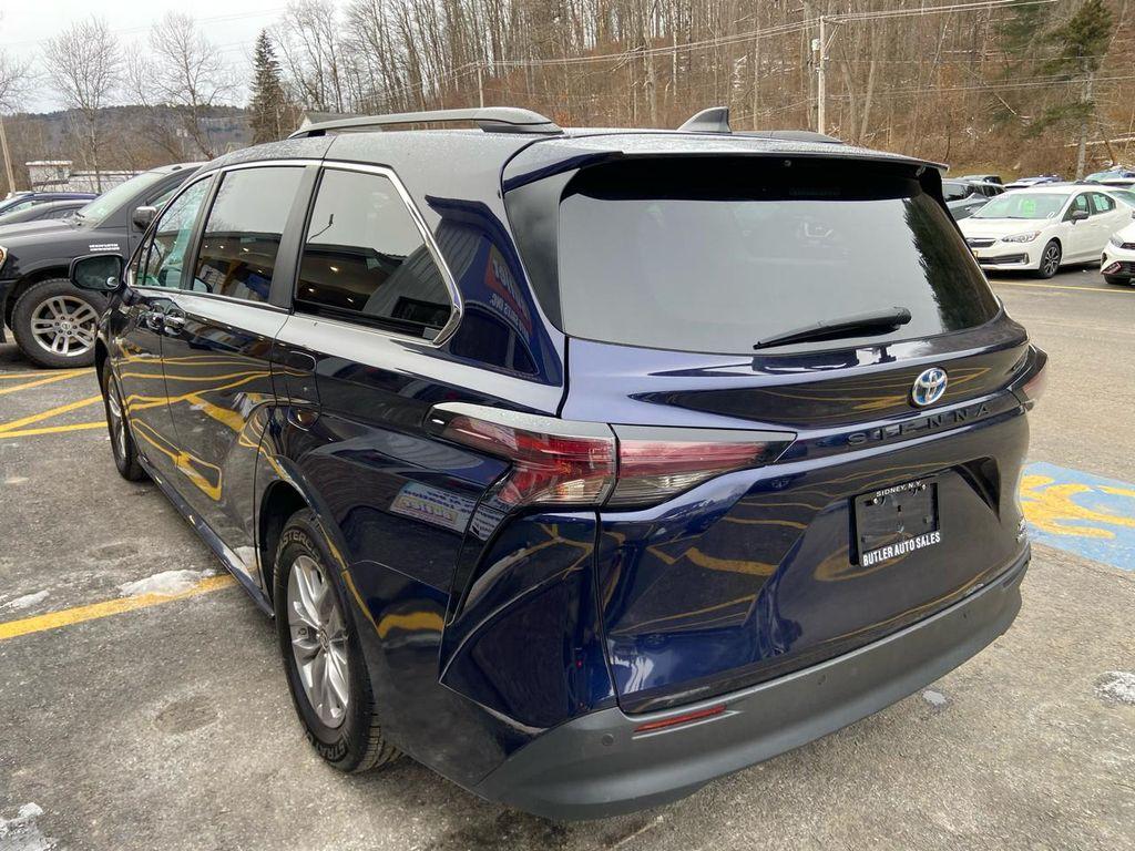 used 2024 Toyota Sienna car, priced at $38,975