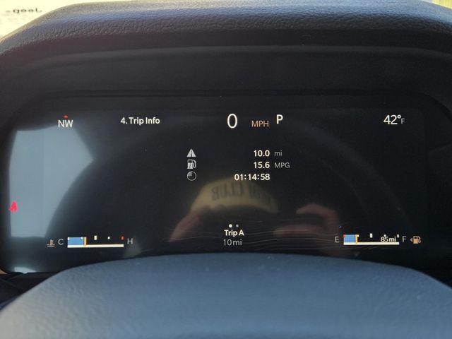 new 2025 Jeep Grand Cherokee car, priced at $41,985