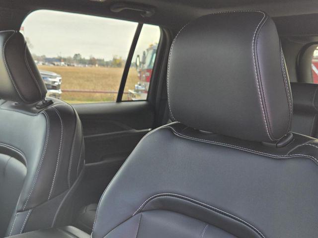 new 2025 Jeep Grand Cherokee car, priced at $50,390