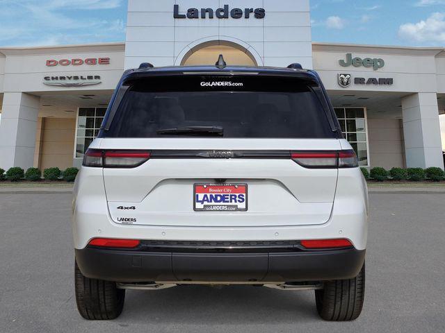 new 2025 Jeep Grand Cherokee car, priced at $50,390