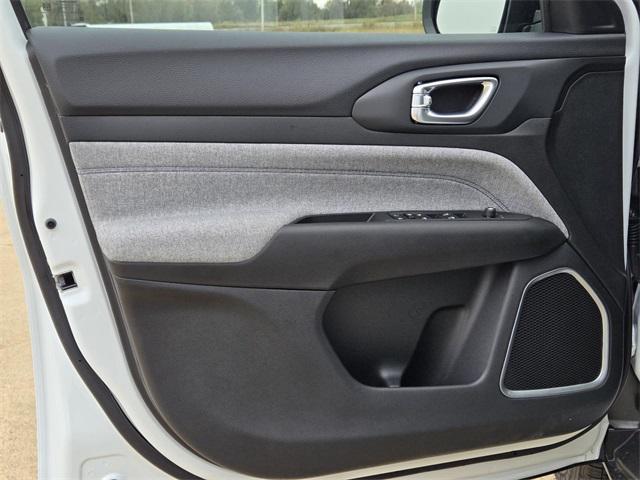 new 2026 Jeep Compass car, priced at $30,990