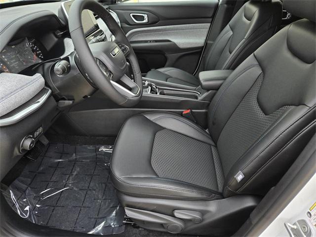 new 2026 Jeep Compass car, priced at $30,990