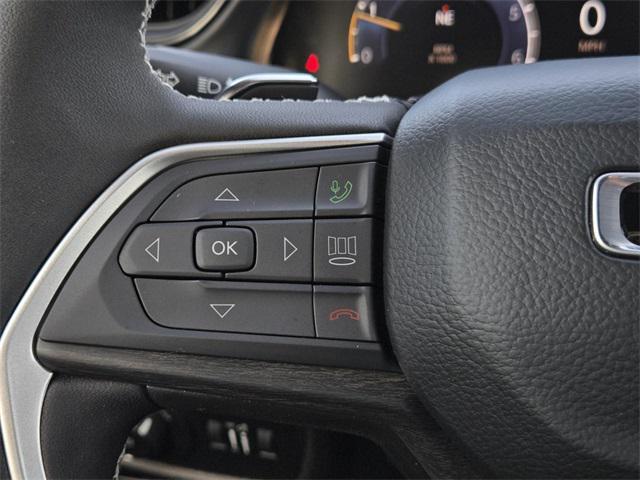 new 2026 Jeep Grand Cherokee car, priced at $49,910