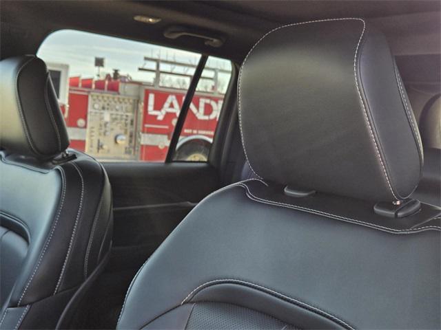 new 2026 Jeep Grand Cherokee car, priced at $49,910