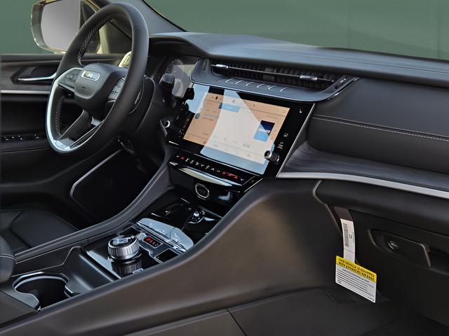 new 2026 Jeep Grand Cherokee car, priced at $49,910