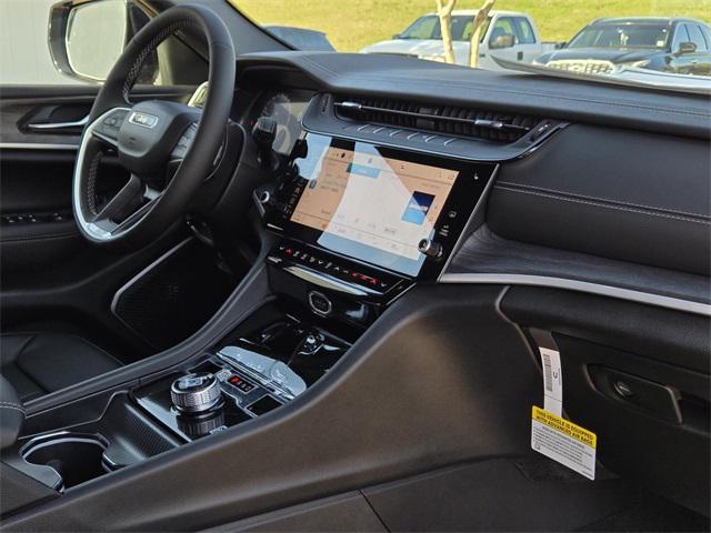 new 2026 Jeep Grand Cherokee car, priced at $49,910