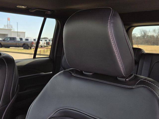 new 2026 Jeep Grand Cherokee car, priced at $45,930