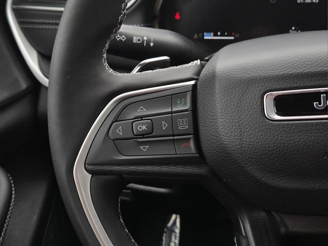 new 2026 Jeep Grand Cherokee car, priced at $40,000