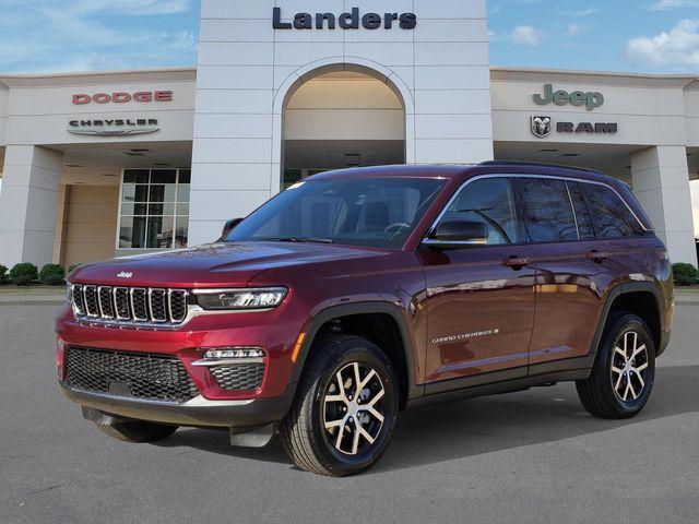 new 2025 Jeep Grand Cherokee car, priced at $41,745