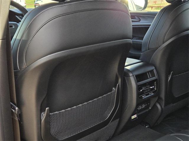 new 2025 Jeep Grand Cherokee car, priced at $40,745