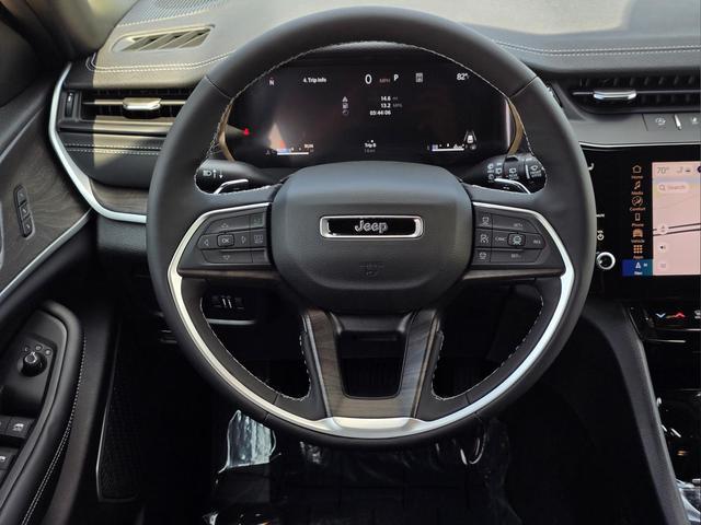new 2026 Jeep Grand Cherokee car, priced at $46,155