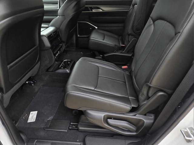 new 2026 Jeep Grand Wagoneer car, priced at $73,560