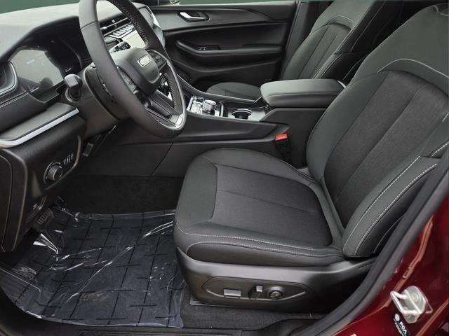 new 2026 Jeep Grand Cherokee L car, priced at $40,910