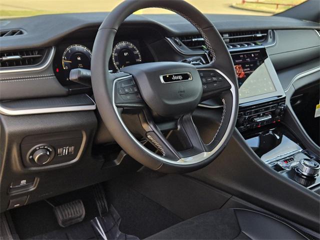 new 2025 Jeep Grand Cherokee car, priced at $42,580