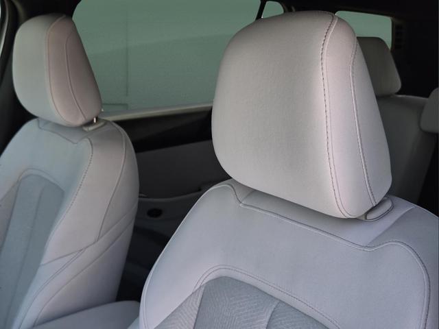new 2026 Jeep Cherokee car, priced at $40,085