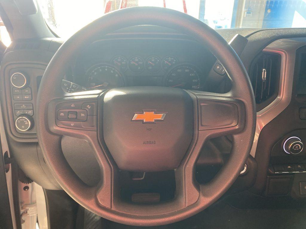 used 2022 Chevrolet Silverado 1500 car, priced at $30,999