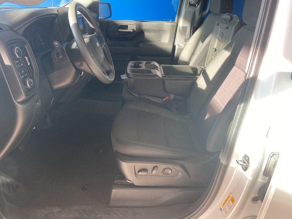 used 2022 Chevrolet Silverado 1500 car, priced at $30,999