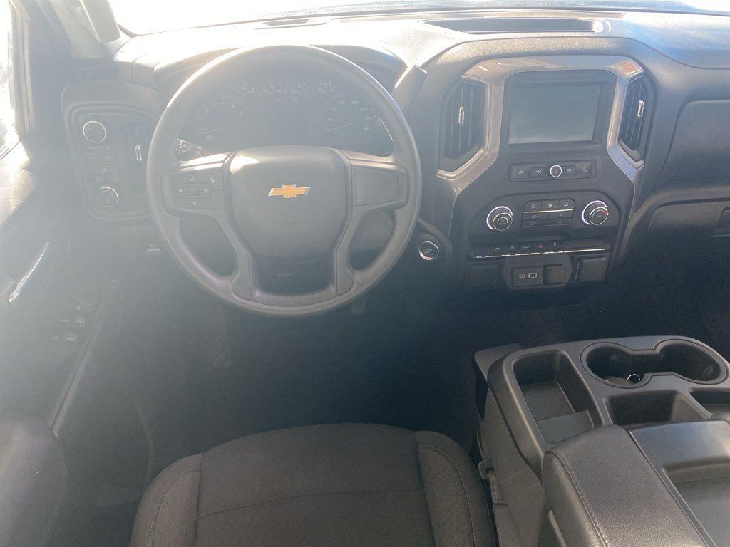 used 2022 Chevrolet Silverado 1500 car, priced at $30,999