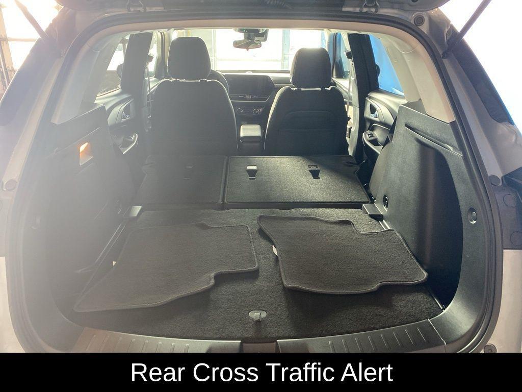 used 2025 Chevrolet TrailBlazer car, priced at $22,374