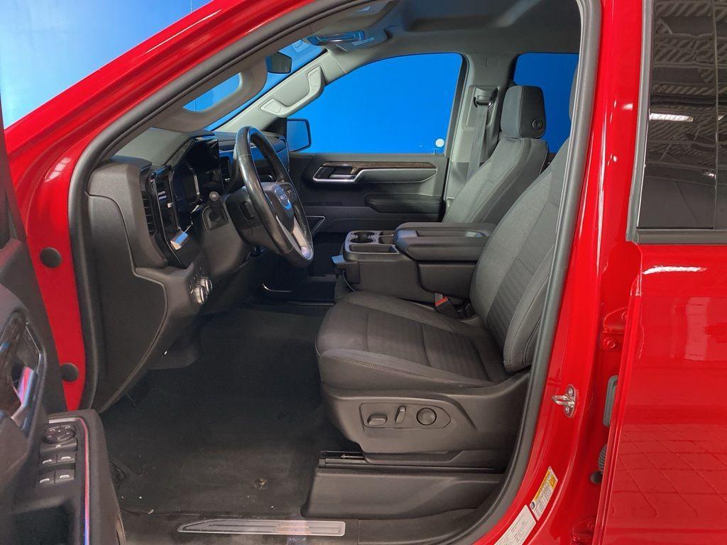 used 2022 GMC Sierra 1500 car, priced at $40,999