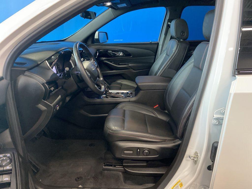 used 2022 Chevrolet Traverse car, priced at $35,998