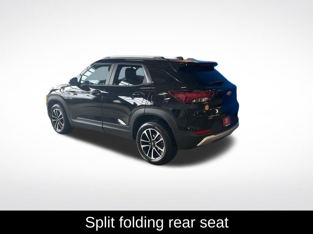 used 2025 Chevrolet TrailBlazer car, priced at $21,962