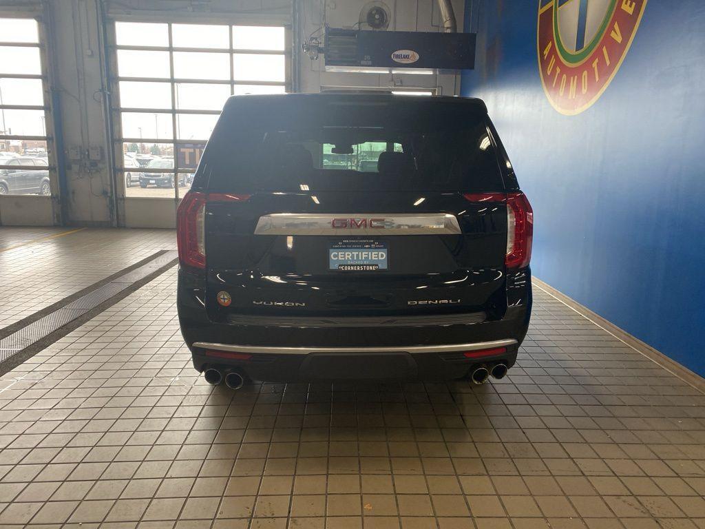 used 2024 GMC Yukon XL car, priced at $62,477